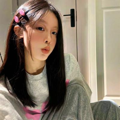 千钧。一发